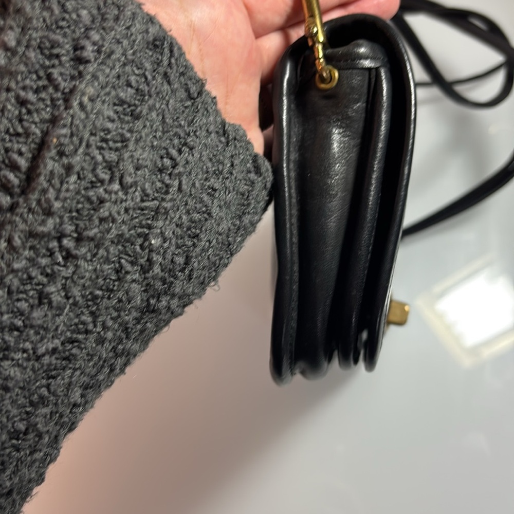 Coach | Vintage NYC 70s/80s Dinky #9375 in Black/Blavey? with double strap - Picture 8 of 16